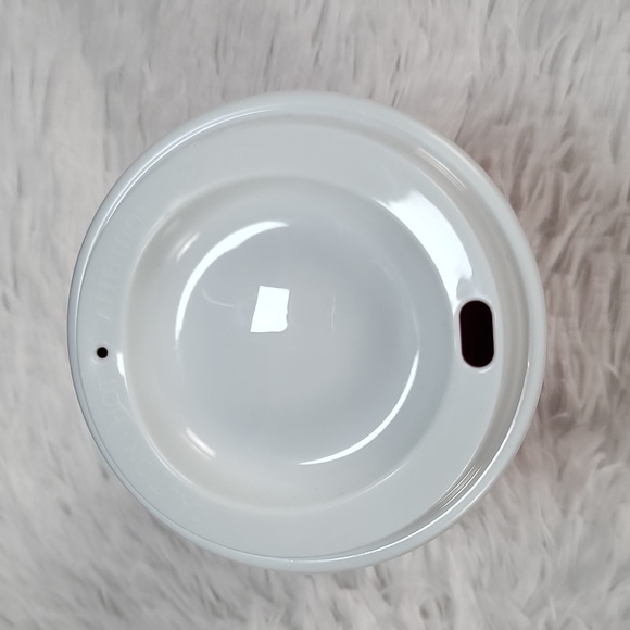 Starbucks 2022 Holiday Limited Edition 25 Years Reusable Cup&Lid Holds 16 fl oz - Picture 3 of 4